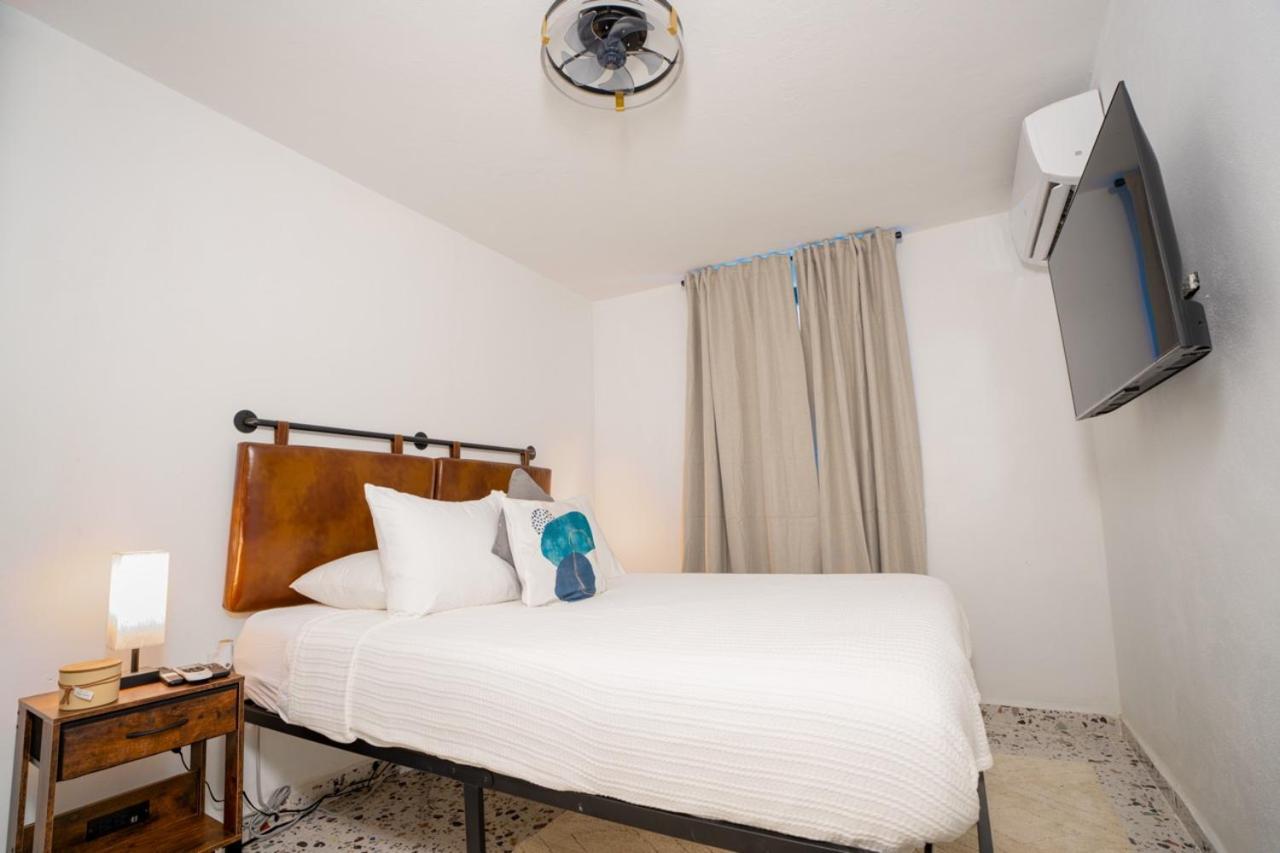 Garden Of Eden Hotel Brenas Quarto foto